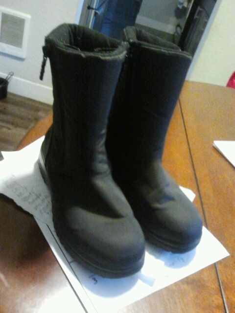 boots Girls size6 new