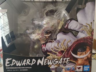 One Piece FiguartsZero Whitebeared 