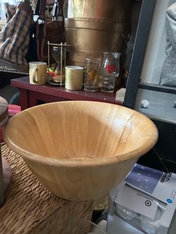 Wood bowl