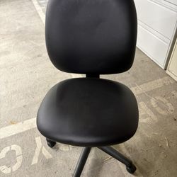 Leather Office Chair, Excellent Condition