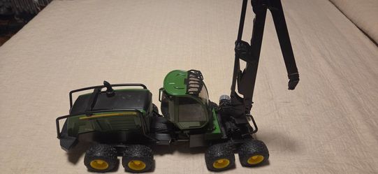 Huge Bruder John Deere 1270G Forestry Harvester 1:16 Scale - As-Is
