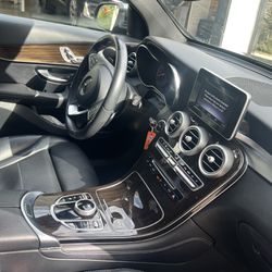 2018 Mercedes Benz GLC 300 