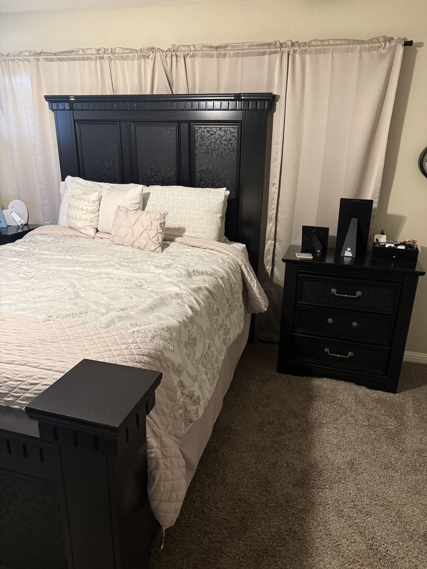 Beautiful Bedroom Set.