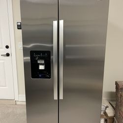 Whirlpool 36 Inch, 25 Cu. Ft. Side By Side Refrigerator 