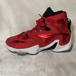 Nike LeBron XIII On Court - Size 10 Men