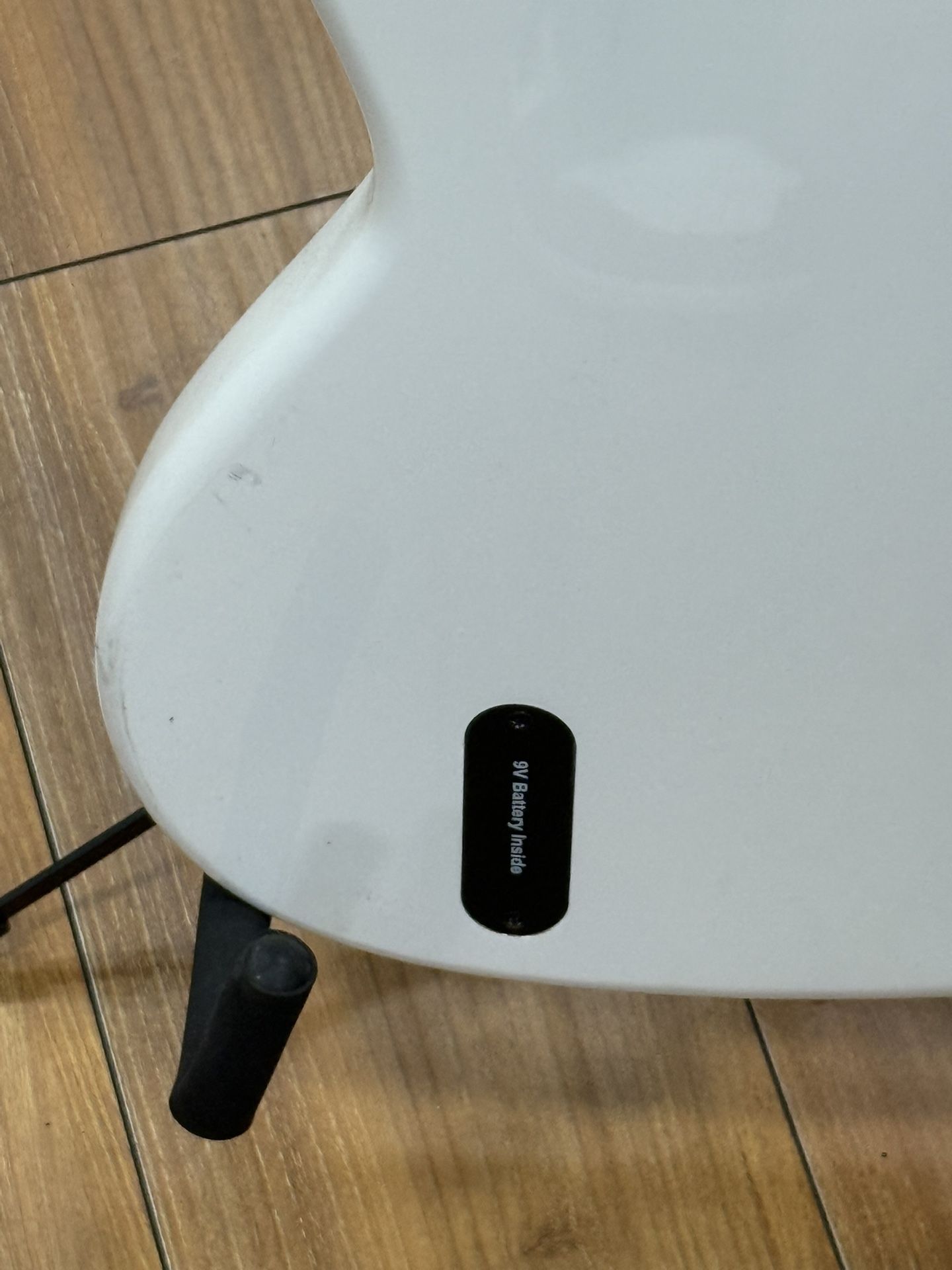 Ibanez TMB100 Electric Bass Guitar White