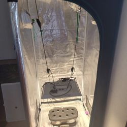 Marshydro Tent And 1000w Led Light. With Fan And Timer