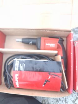 HILTI SD 4500 DRYWALL SCREWGUN