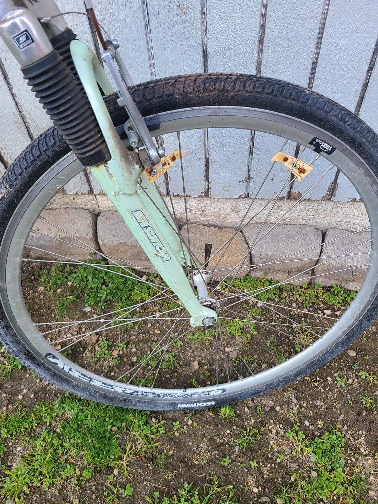 schwinn trailway aluminum bike