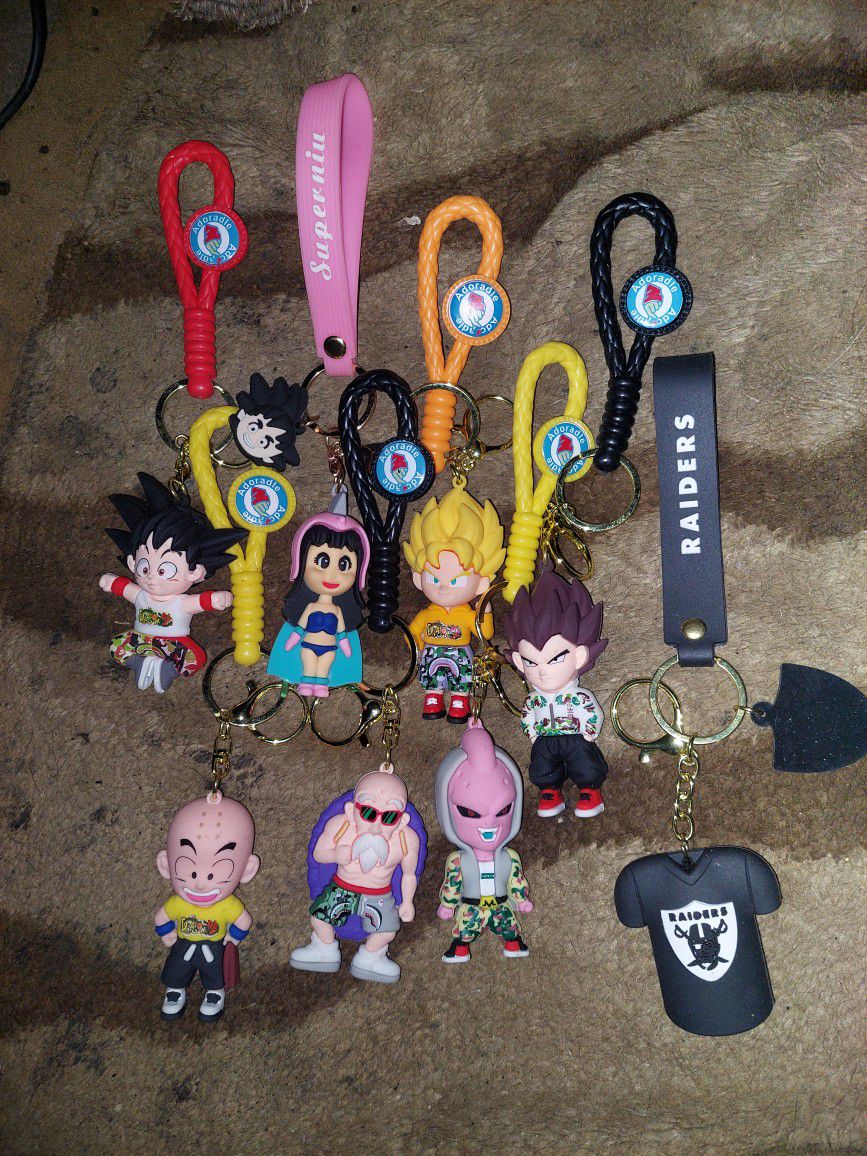 Dragon Ball/Z Keychains & 1 Raiders Keychain
