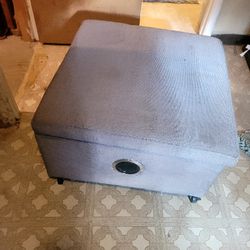 Ottoman With Storage and Speaker