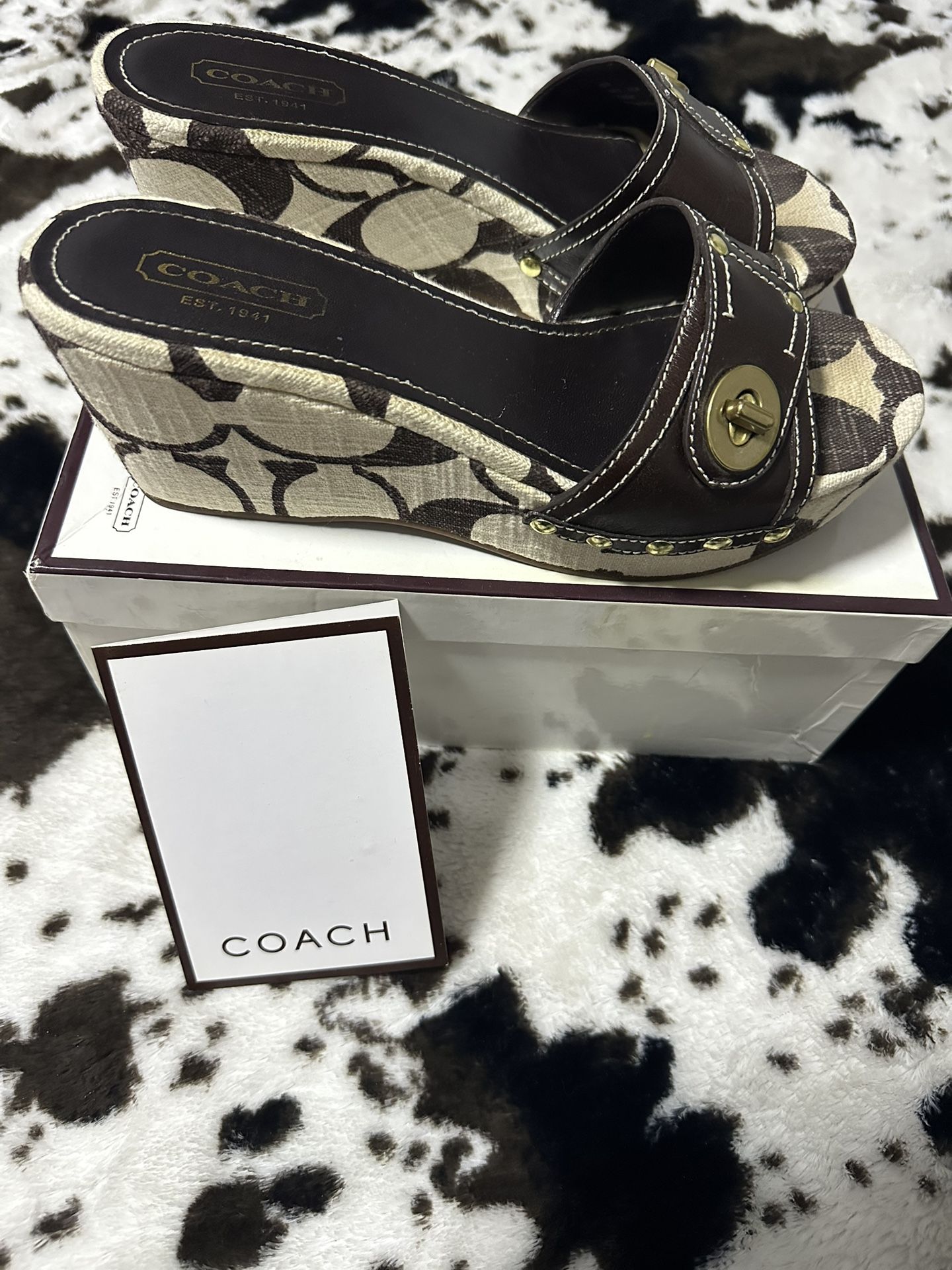 WOMEN COACH PLATFORM EMILIE BROWN & BEIGE HEELS
