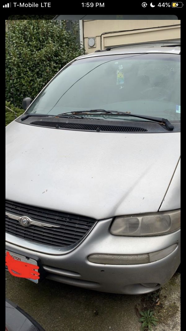Grey 2001 Chrysler Minivan for Sale in Renton, WA - OfferUp