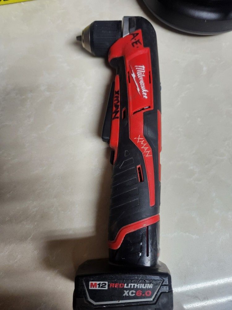 Milwaukee Angle Drill M12