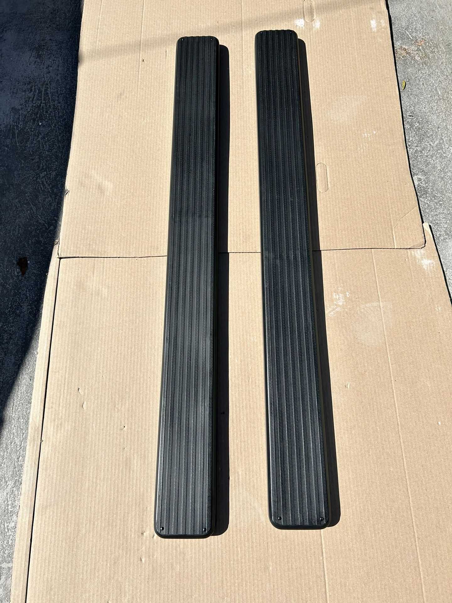 Gmc Sierra Regular Cab Running Board Year 99-16