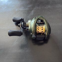 Grete Falcon Baitcaster