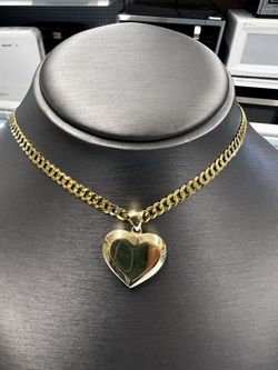 10k Curb Link W Heart Pendant 