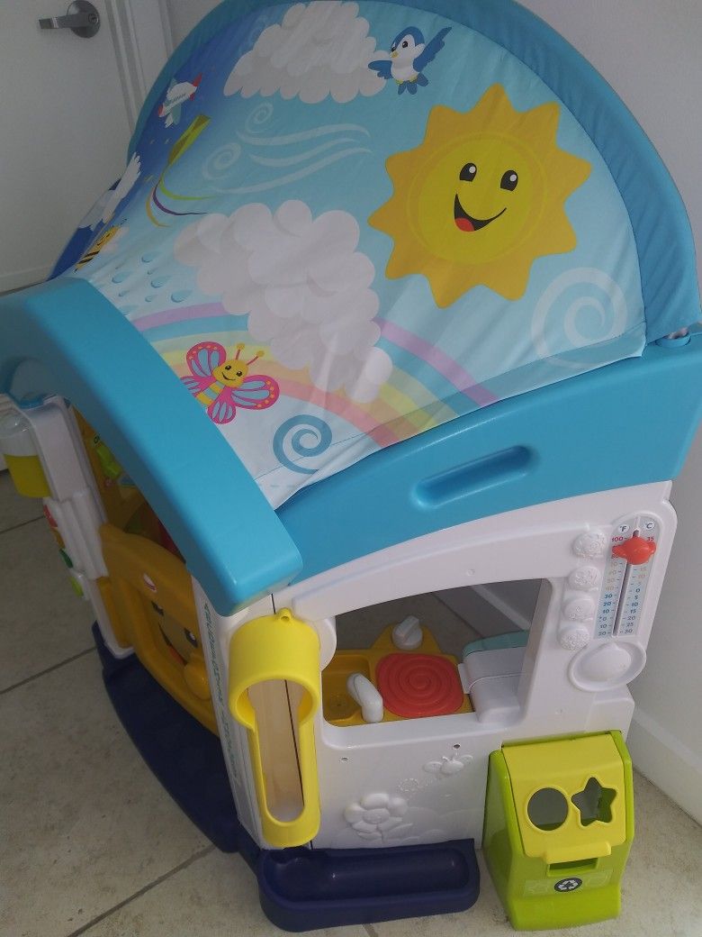 FISHER-PRICE LAUGH & LEARN SMART LEARNING HOME