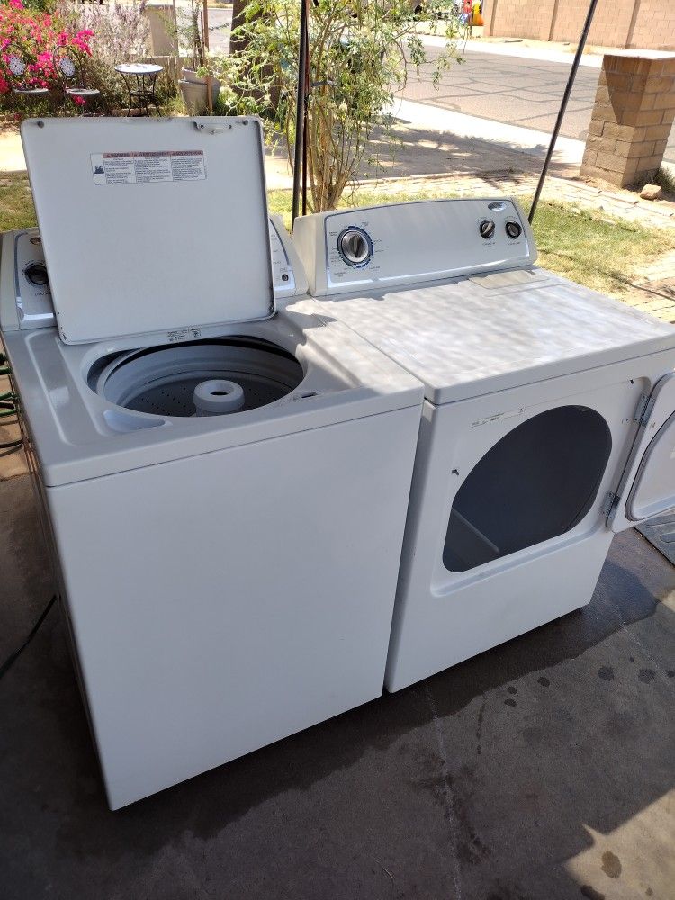 Whirlpool Washer And Electric Dryer Large Capacity 
