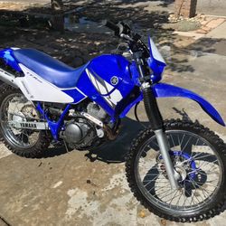 Yamaha TTR 225