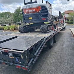 Bobcat Heavy Equipments