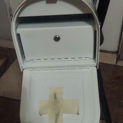 MAILBOXS 