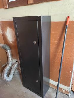 Gun cabinet