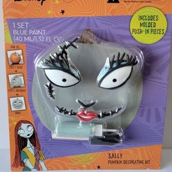 Disney Nightmare Before Christmas Sally Pumpkin Decorating Kit