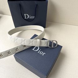Christian Dior 30 Montaigne Belt in White