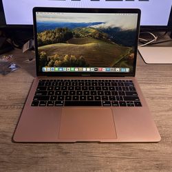 2019 13” MacBook Air, 1.6Ghz Dual Core i5, 8GB, 256GB SSD, New Battery