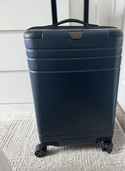 Suitcase 