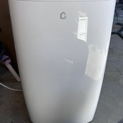 Portable air conditioner 