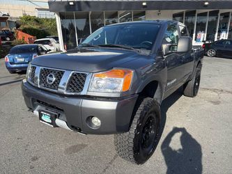 2017 Nissan TITAN XD