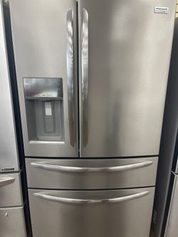 Frigidaire Stainless Steel Refrigerator $800