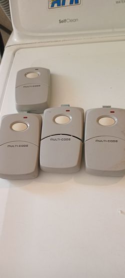 Son 4 remote control para garsge en buenas condiciones trabajando bien $12 cada uno