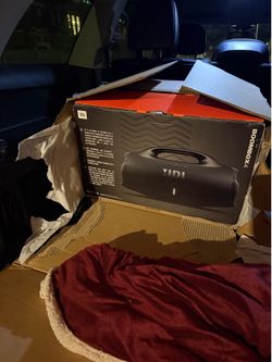 Jbl boombox 4 portable speaker