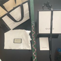 Gucci Snake Belt.. New