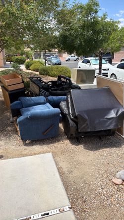 MISCELLANOUS ITEMS FOR FREE YOU MUST PICK UP
