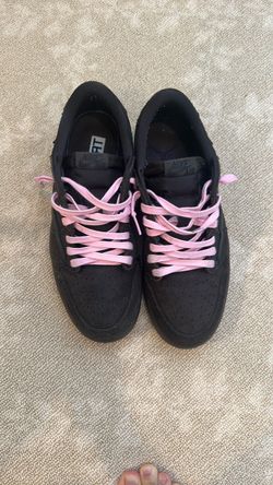 Travis Scott Size 10