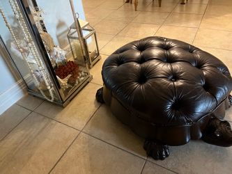 Leather turtle 🐢 ottoman