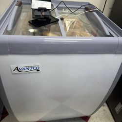 Avantco Gelato Freezers