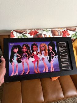 Bratz Girls Night Out Framed Wall Art