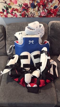Taekwondo Martial Arts Equipment