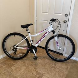 Schwinn Mountain Bike 26”