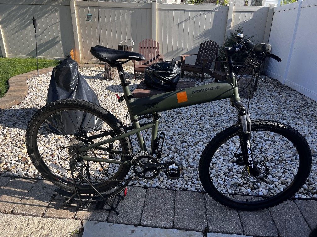 Montaque Paratrooper Mountain Folding Bike