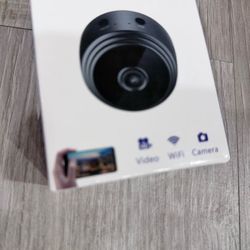 Only 0.9 inch! SecSec Camera with Audio/Video Mini Small Camera