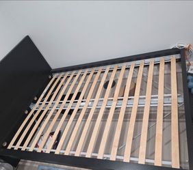 Queen bedframe with headboard and footboard