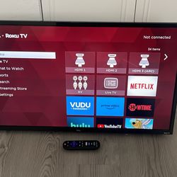 TCL ROKU TV 28” With Wall Mount