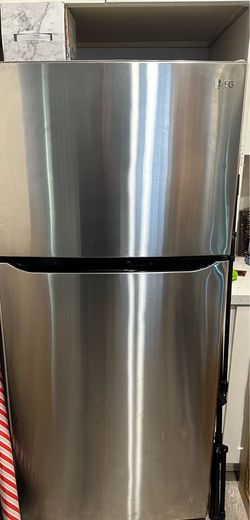 LG Fridge - Standard