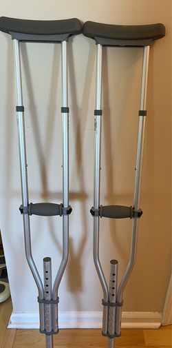 Medline crutches for adults!for sale $30 obo!